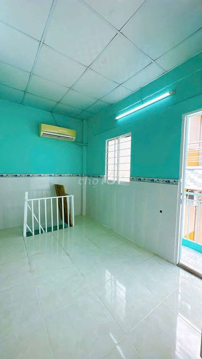 Chính chủ cần bán nhà 1 xẹt hẻm xe ba gác q4