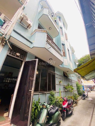 NHÀ MẶT TIỀN 3 TẦNG ĐẸP — TÂN SƠN NHÌ PHƯỜNG TÂN SƠN NHÌ (4,8m x 18m)