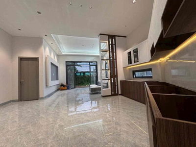 Bán nhà mới xây giá rẻ
