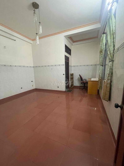 phòng trọ gần trường cao đẳng giao thông vận tải