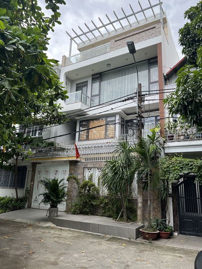 Chủ cần bán gấp biệt thự 4 tầng khu bên sông HBC Thủ Đức