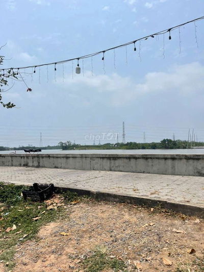 Bán đất ( tặng nhà ) mặt tiền bờ kè đường Trần Quang Đạo giá 6,5 tỷ