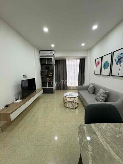 Cho thuê căn hộ Sky Garden PMH Q7,đường Phạm Văn Nghị,2PN 2WC giá 12tr