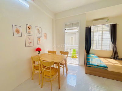 Chính chủ cho thuê 3 phòng 1K1N, ban công, 4 người ở Khương Trung, 7TR