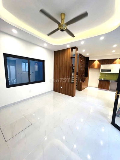 Mt ~5m/ trung tâm Bạch Mai /2 bà Trưng/ chỉ 7 ĐỒNG/ NGÕ TRC NHÀ RỘNG