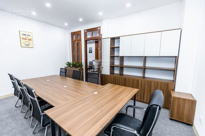 Cho thuê văn phòng - tòa Hưng Phát - DT 21m - 27m - 30m - 160m2 tùy phòng, tùy tầng - theo nhu cầu