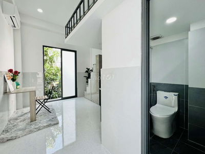 CHO THUÊ CĂN HỘ DUPLEX FULL NỘI THẤT GẦN TRUNG TÂM Q5 Q10 Q1
