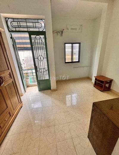 Nhà 4 tầng Quận 1 diện tích 33m2 ngang 4m dài 9m chỉ 5,9 tỷ