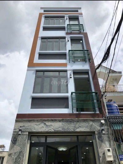 Nhà phố 4 tầng 11 Phòng ngủ có thang máy 1/ Hẻm 8m Lê Văn Khương