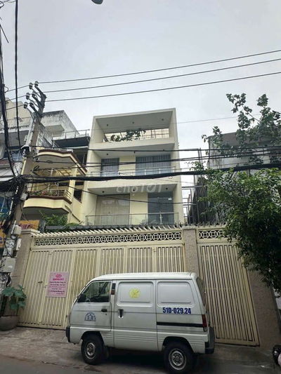 Bán nhà mặt tiền 8*24m 24,5ty