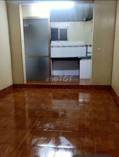 Phù hợp hộ gia đình 3-4 người ở. Trung tâm thành phố, rất thuận tiện