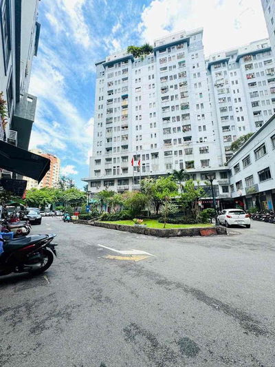 THƠM KÈO GÕ CỬA CC SỐ 1 TÔN THẤT  THUYẾT - VỊ TRÍ Ở NGAY BẾN VÂN ĐỒN
