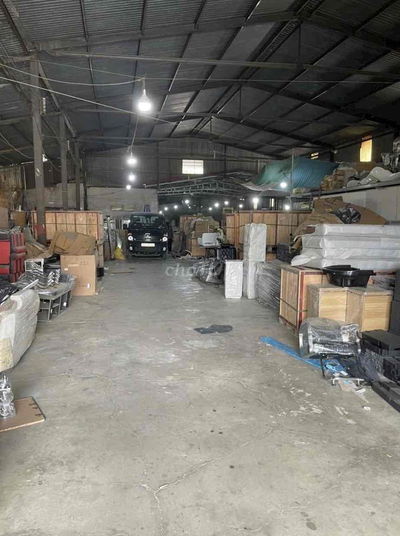 Cho thuê kho, xưởng 1000m2 giá rẻ