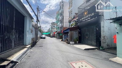 Bán nhà 4 tầng, 4M x 16M, hẻm 8m kinh doanh, gần Emart Phan Huy Ích, sân bay hơn 7 tỷ xíu