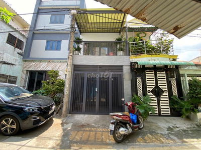 Nhà Full Nội thất, Đường 5 Linh Xuân, 4ty690. sát chợ tiện Kinh doanh