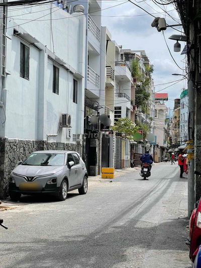 BÁN NHÀ NÁT NGAY HÀ ĐÔ CENTROSA QUẬN 10 -71M2 (5X14) -8,x Tỷ