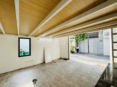 MBKD, Kiot rộng ở mặt tiền đường KDC đông đúc GV- Tiện kinh doanh