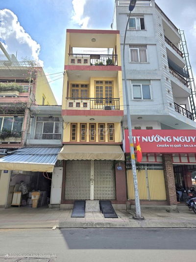 Mặt tiền Nguyễn Ngọc Nhựt góc Tân Hương. DT 4 x 17m. 4 Tầng, Giá 14 Tỷ
