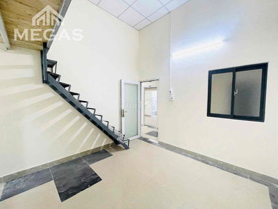 Siêu Phẩm Duplex Có Cửa Sổ