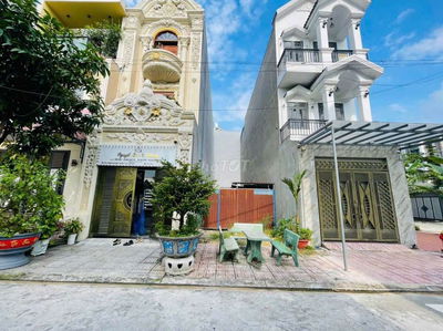 Nhà phố kdc Lê Phong Tân Bình gần ngã tư Chiêu Liêu Tp. Dĩ An