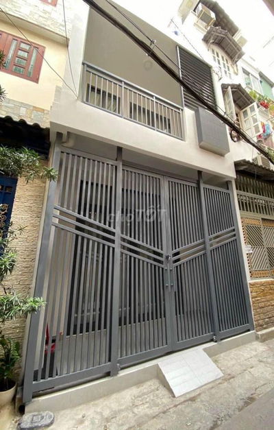 Bán nhà 2 tầng, 2pn, 2 toilet, SHR, Tỉnh Lộ 10, Tân Tạo, quận Bình Tân