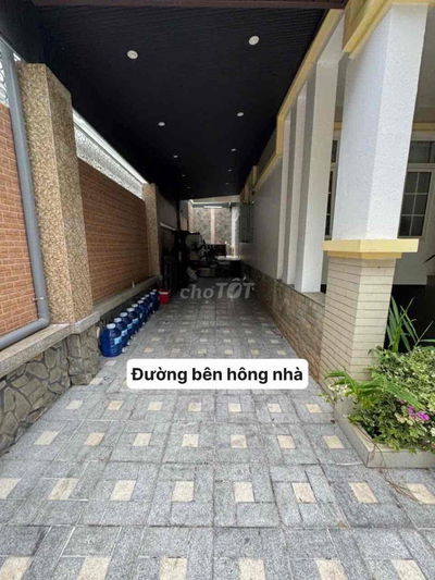 Biệt thự Đ.Diệp Minh Tuyền KDC Gia Hoà, Phước Long B,DT: 300m2/37.5 Tỷ