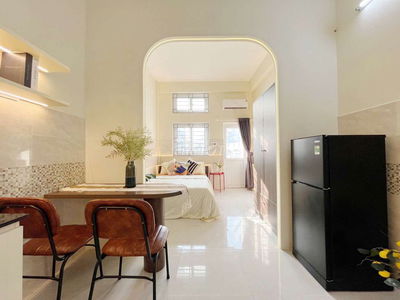 Studio Tách Bếp, Ban Công Full Nội Thất, Có Thang Máy Bảo Vệ