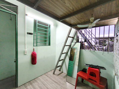 DUPLEX CỬA SỔ TRỜI TO ĐÙNG, BAN CÔNG, NGAY NGÃ 5 , IUH VLU 10 PHÚT