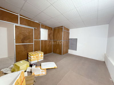 Bán nhà thổ cư đẹp gần Lê Thanh Nghị, giá 24 tỷ, 193m2, 3 tầng
