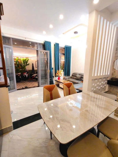 CHO THUÊ NHÀ FULL NỘI THẤT QUANG TRUNG