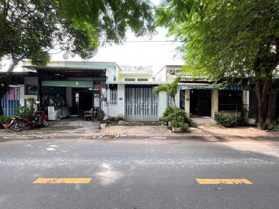 Nhà mặt tiền đường Nguyễn Đình Chiểu phường Đông Hòa Tp Dĩ An