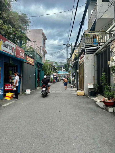 Chính chủ cho thuê nhà hẻm xe tải vitaghe xinh xinh