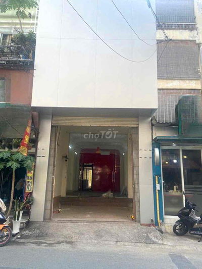 Nhà làm CHDV Mặt tiền Đồng Xoài, Tân Bình (3 lầu, 7PN + 1MBKD)