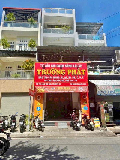 🏡 BÁN NHÀ MẶT TIỀN LÂM VĂN BỀN – VỊ TRÍ KINH DOANH SẦM UẤT