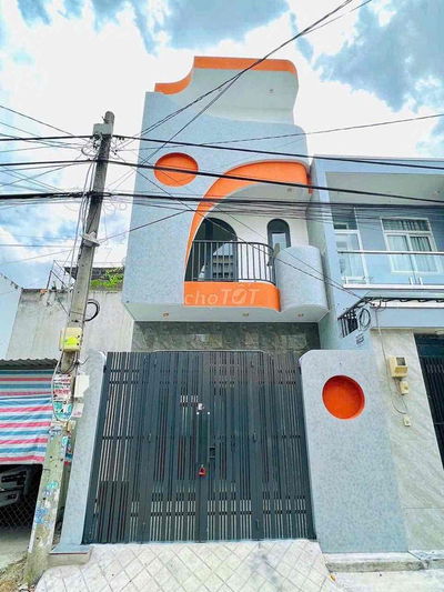 bán nhà mới đường oto 1 trệt 2 lầu 4 phòng ngủ 3wc long trường quận 9