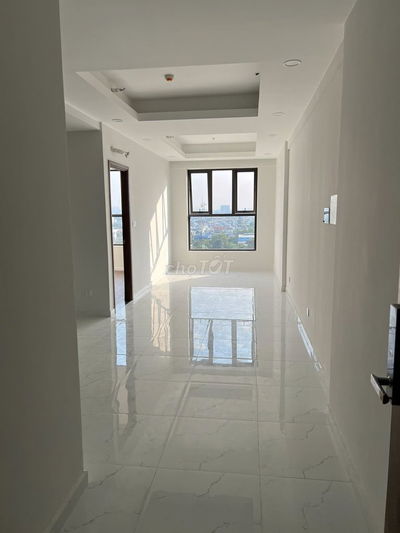 Opal Skyline cho thuế căn hộ 2 phòng ngủ 65m2 giá rẻ