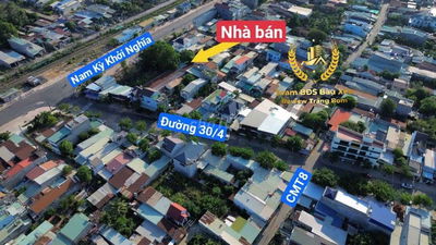 Bán dãy trọ + nhà C4 213m2 ngay đường 30/4, trung tâm TT Trảng Bom