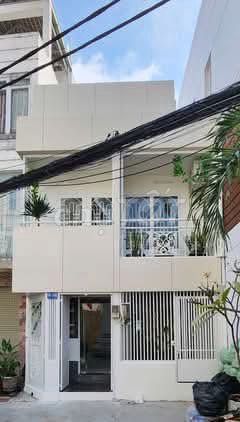 Cho thuê nhà 68B Trần Quang Khải, Q1 - 5x12m 2Lầu