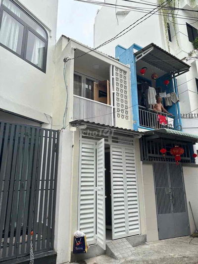 nhà bán HXH nguyển thượng Hiền Phường 6 bình Thạnh