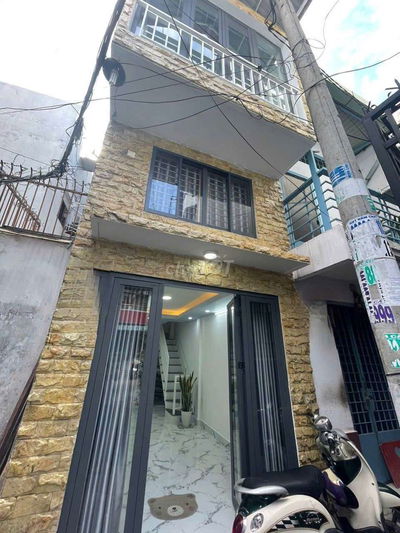 Cho thuê nhà 2pn Hồ Biểu chánh p11 Phú Nhuận
