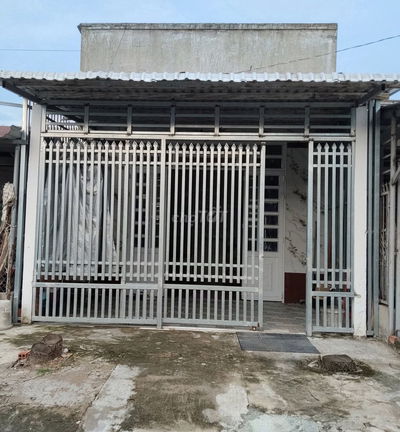 Cần bán gấp căn nhà ở Tân Xuân 6, Hóc Môn 80m2 sổ hồng riêng giá 825tr