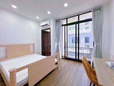 Cho Thuê Căn Studio Ban Công_Full NT Đường Trần Hưng Đạo Quận 1