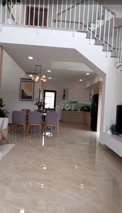 Bán nhà hỗ trợ trả góp 5 tr mỗi tháng Thủ Dầu Một