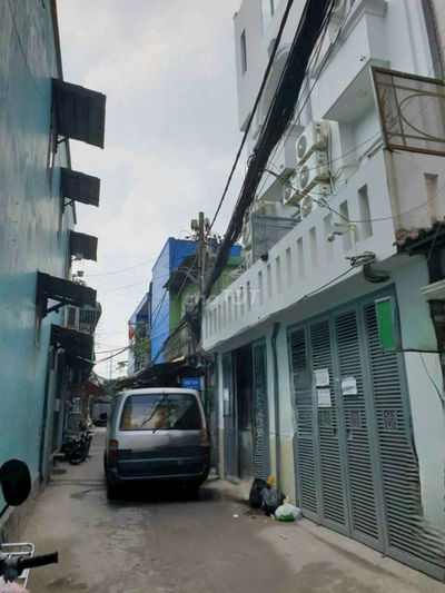 Bán Gấp căn Trọ hẻm ô tô 4 tầng ,12 phòng, thu nhập 40tr/tháng, 8ty3