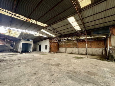 BÁN NHÀ XƯỞNG 10 x 64M TÂN THỚI – HÓC MÔN ĐƯỜNG XE CONTAINER