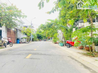 HOT !NHÀ 3 TẦNG KIÊN CỐ - MẶT TIỀN SƠN THỦY -NGŨ HÀNH SƠN- CÁCH BIỂN VÀI BƯỚC CHÂN   -