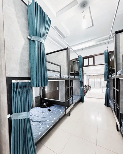 KTX CÁCH CVPM 500M, ĐH GIAO THÔNG VẬN TẢI III 1KM, ĐẠI HỌC LDXH 1KM