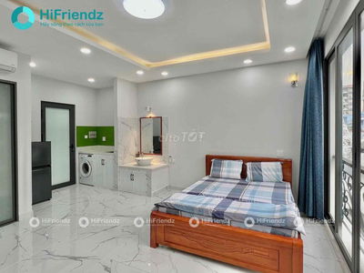 Căn Hộ Studio Ban Công 25m2 - Gần UEH, Huflit - Máy Giặt Riêng
