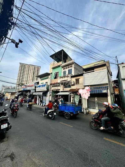 Mặt tiền KD An Dương Vương, Q6, 3 tầng, giá tốt chỉ hơn 2,5 tỷ