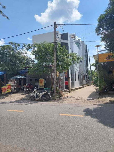 Mặt tiền đường p.Tam Bình 127m2, lô góc, Kinh Doanh, Chủ nhiệt bán